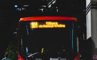 Met het openbaar vervoer naar een pretpark